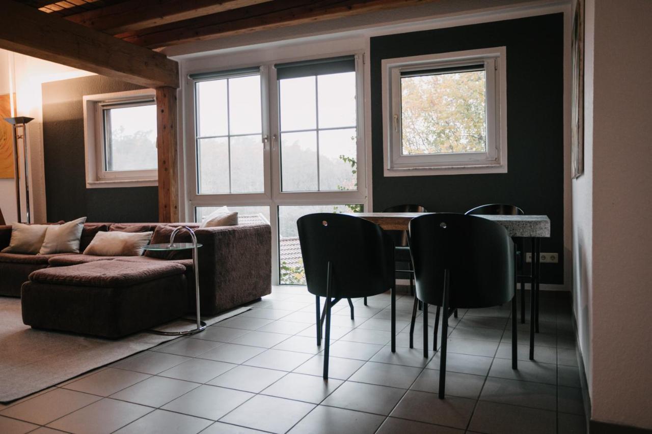 Eigenes Maisonettehaus In Idyllischer Lage Mit Balkon, Nahe Messe, 24H Self-Check In, Gratis Parken Schwabach Dış mekan fotoğraf