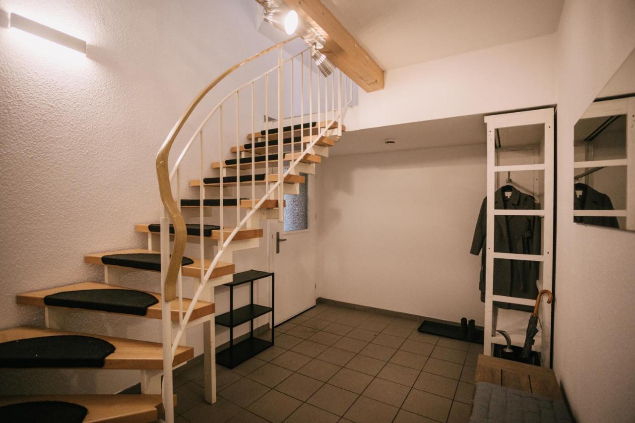 Eigenes Maisonettehaus In Idyllischer Lage Mit Balkon, Nahe Messe, 24H Self-Check In, Gratis Parken Schwabach Dış mekan fotoğraf