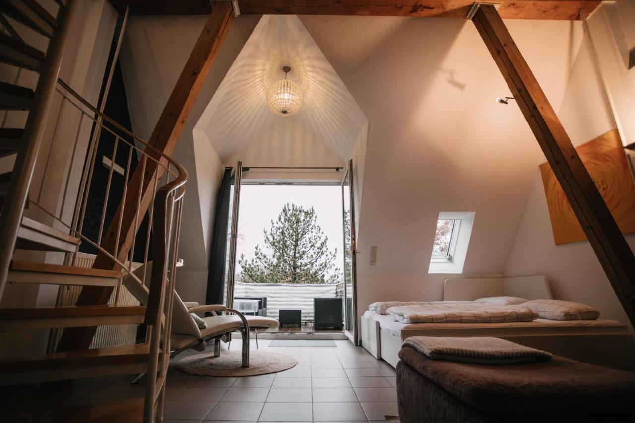 Eigenes Maisonettehaus In Idyllischer Lage Mit Balkon, Nahe Messe, 24H Self-Check In, Gratis Parken Schwabach Dış mekan fotoğraf