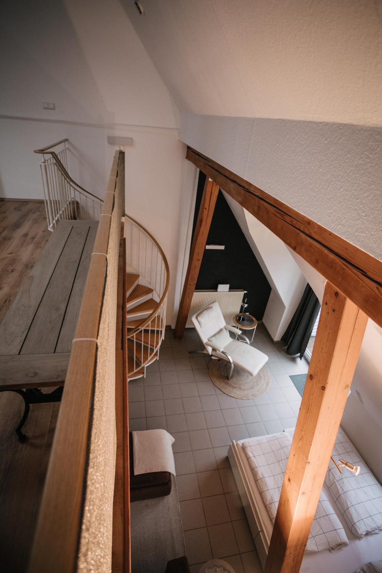Eigenes Maisonettehaus In Idyllischer Lage Mit Balkon, Nahe Messe, 24H Self-Check In, Gratis Parken Schwabach Dış mekan fotoğraf