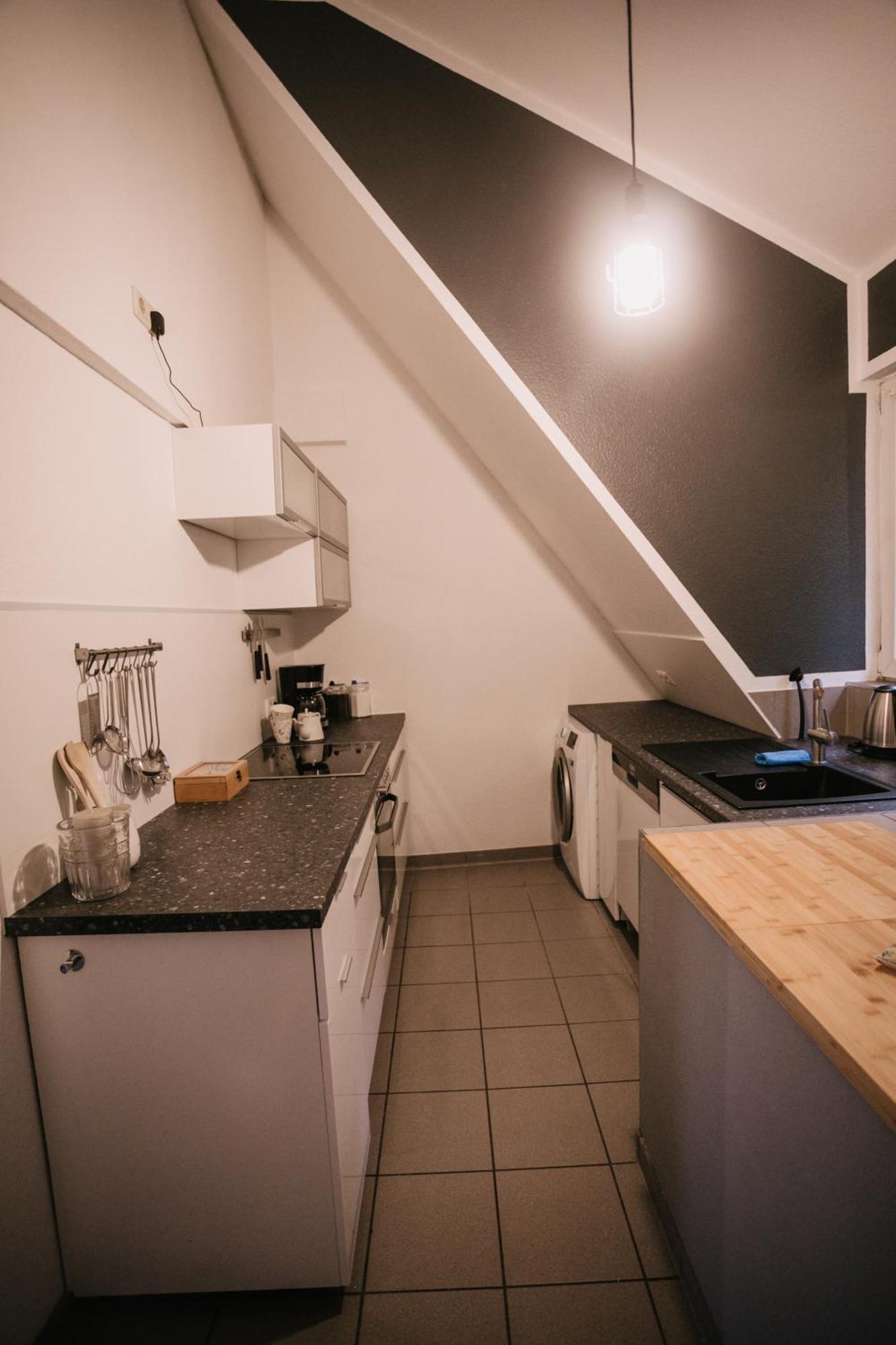 Eigenes Maisonettehaus In Idyllischer Lage Mit Balkon, Nahe Messe, 24H Self-Check In, Gratis Parken Schwabach Dış mekan fotoğraf