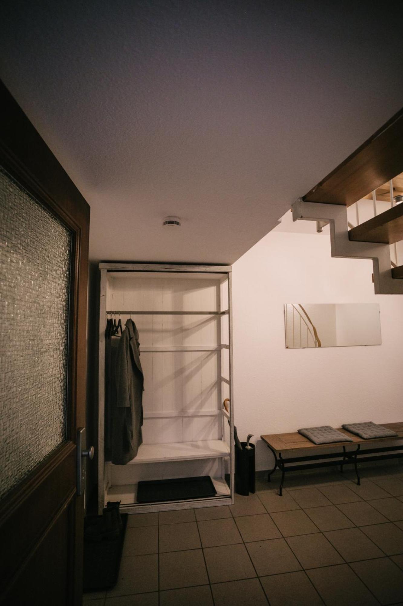 Eigenes Maisonettehaus In Idyllischer Lage Mit Balkon, Nahe Messe, 24H Self-Check In, Gratis Parken Schwabach Dış mekan fotoğraf